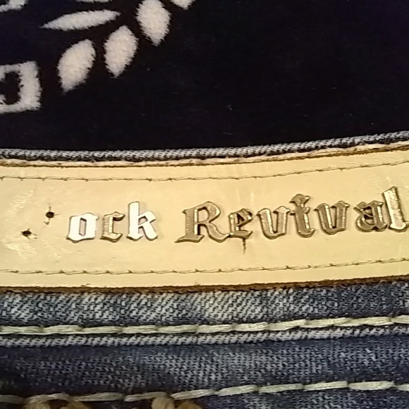 Rock Revival Jeans - Picture 5 of 5